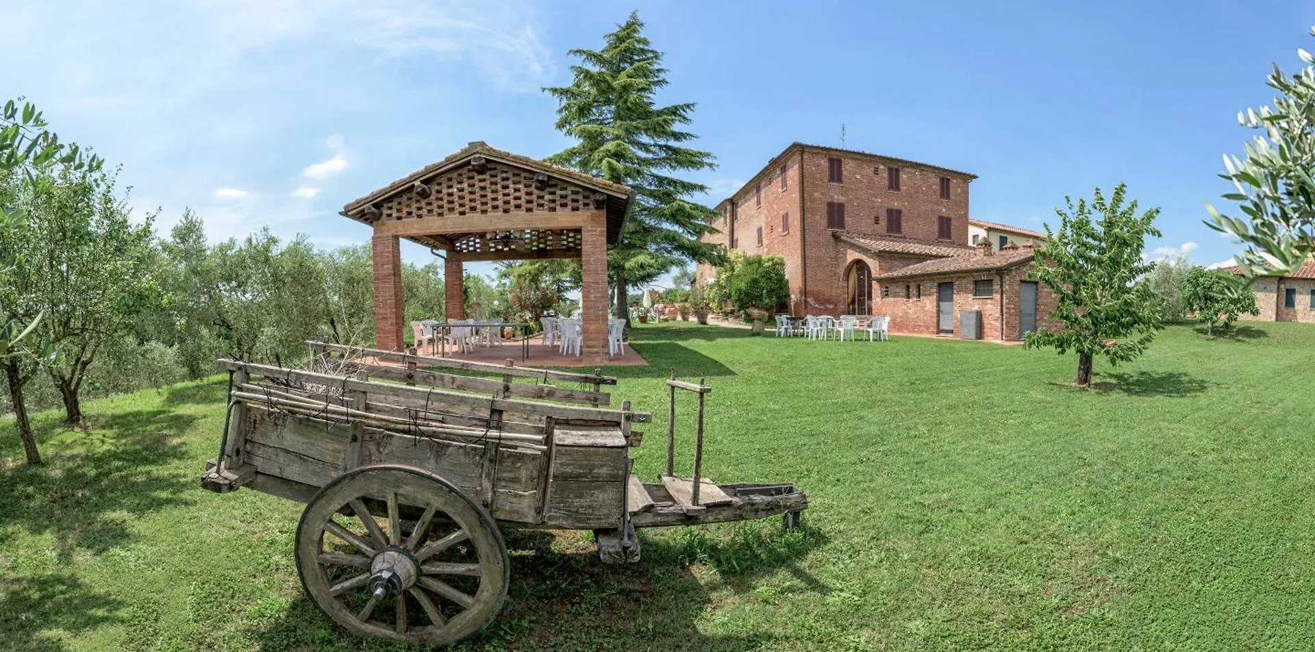 *** Hotel Albergo La Foresteria Bettolle Italy